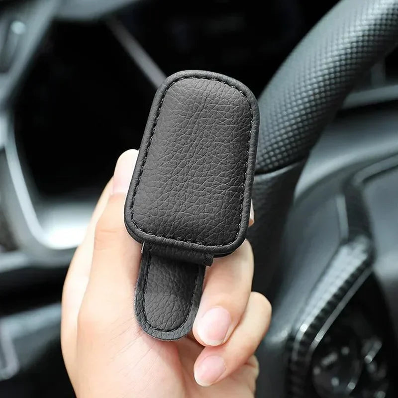 Porta-Óculos Magnético de Couro para Carro – Clipe de Óculos e Ticket para Para-Sol
